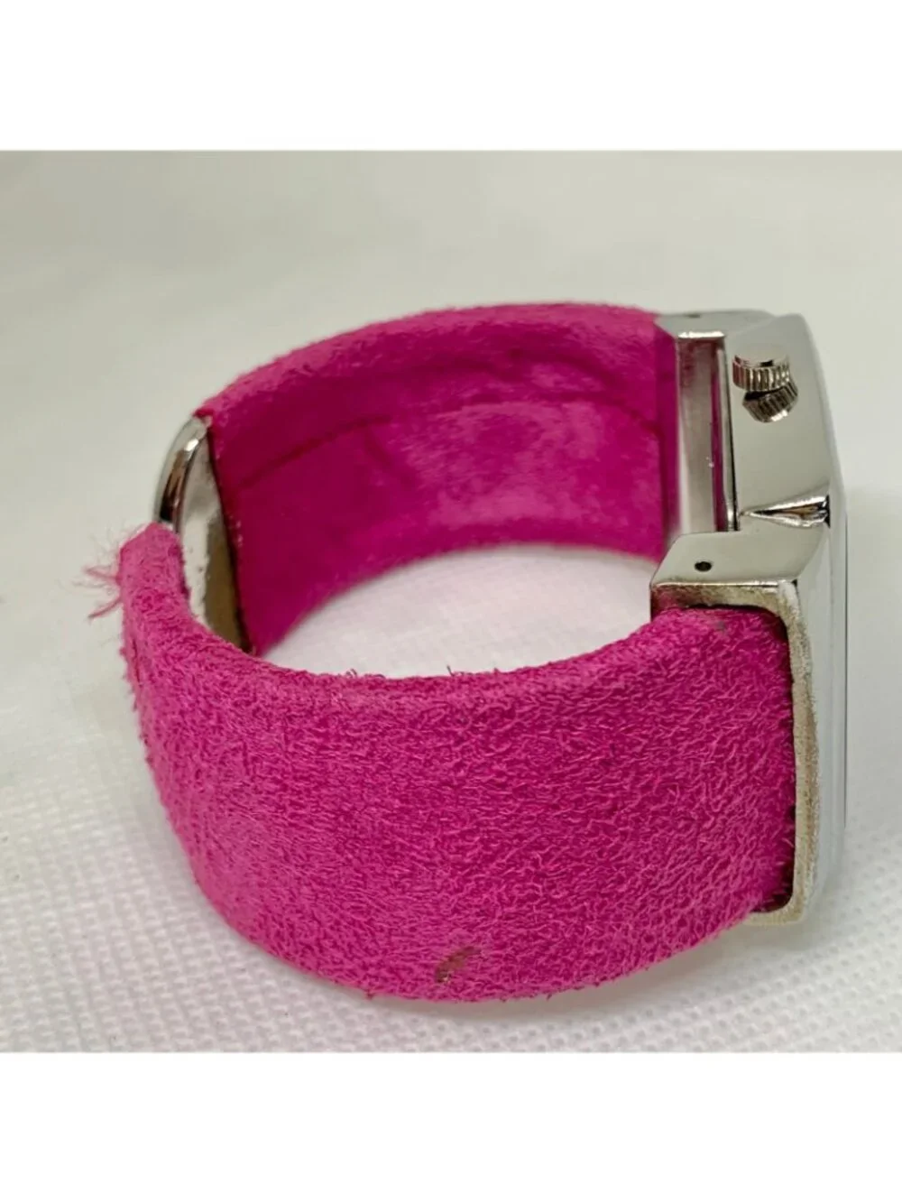 Da vanci Quartz Women's Watch Pink Face Silver tone cuff Band 35mm 6.5” running